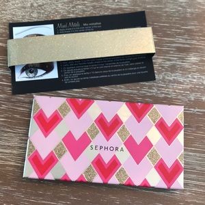 Sephora matte metallic eyeshadow palette
